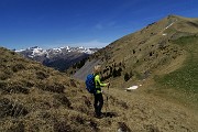 59 Ripida salita finale per il Timogno